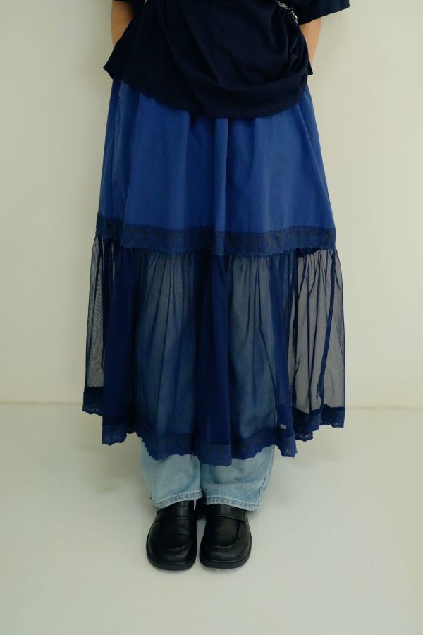 透紗繡花長裙 刺繡長裙、透紗裙子、氣質長裙、日系女裝、飄逸長裙推薦、夏季長裙子、約會穿搭女裝