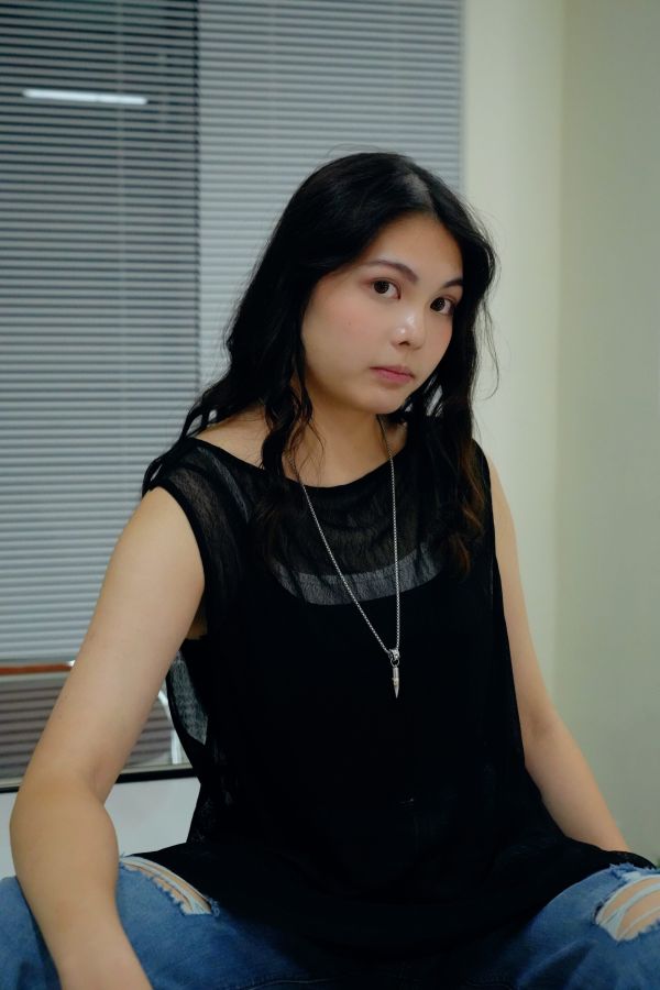 網紗疊穿背心 網紗背心、疊穿背心、多層次穿搭單品、百搭內搭上衣、時尚網紗單品