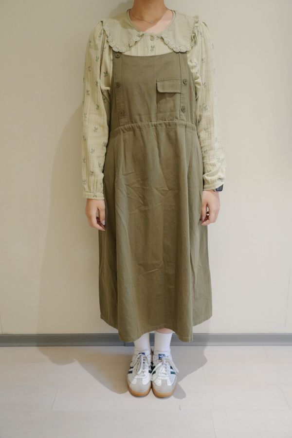 日系工裝吊帶裙 日系工裝吊帶裙、工裝吊帶裙、日系吊帶裙、秋冬女裙、百搭女裙、休閒裙、女吊帶裙、工裝裙、日常裙、通勤裙、寬鬆裙、秋冬百搭裙