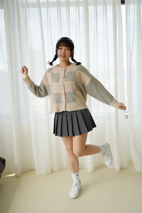 百褶裙 百褶裙、高腰裙、長裙、日韓系穿搭、氣質裙款、顯瘦裙、甜美穿搭、百搭裙子、韓系女裝、日系時尚