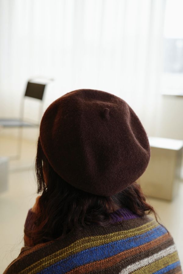 羊毛貝蕾帽 羊毛貝蕾帽、法式貝蕾帽、保暖貝蕾帽、秋冬帽子、羊毛帽、時尚帽、文青帽、法式穿搭、百搭貝蕾帽、女士帽、優雅帽款、羊毛配件