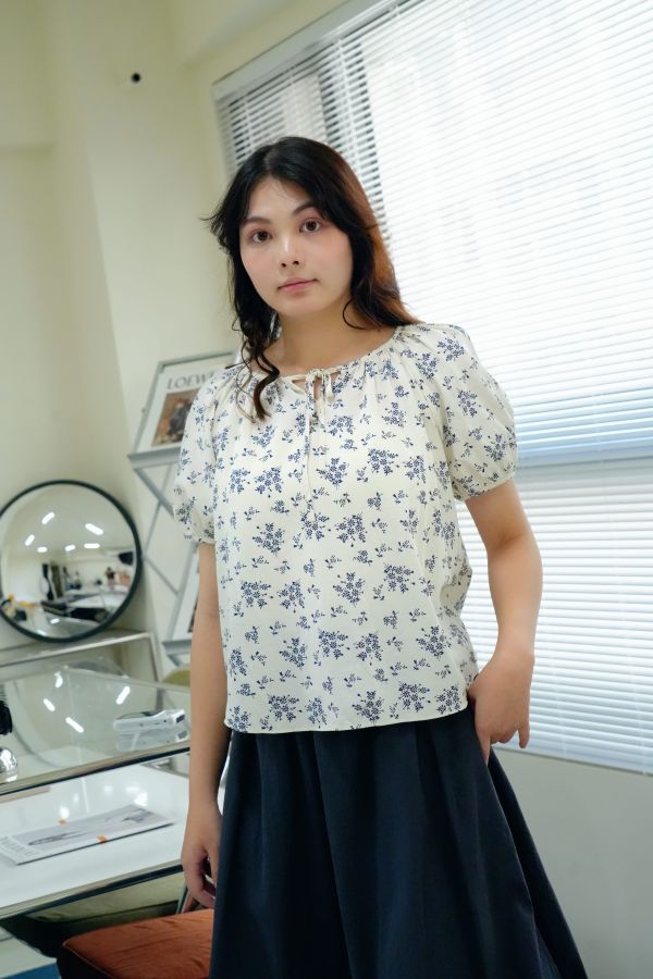 日暮田園衫 文青上衣、日系襯衫、日暮田園衫、自然系穿搭、棉麻上衣女、溫柔風穿搭、日系風格女裝