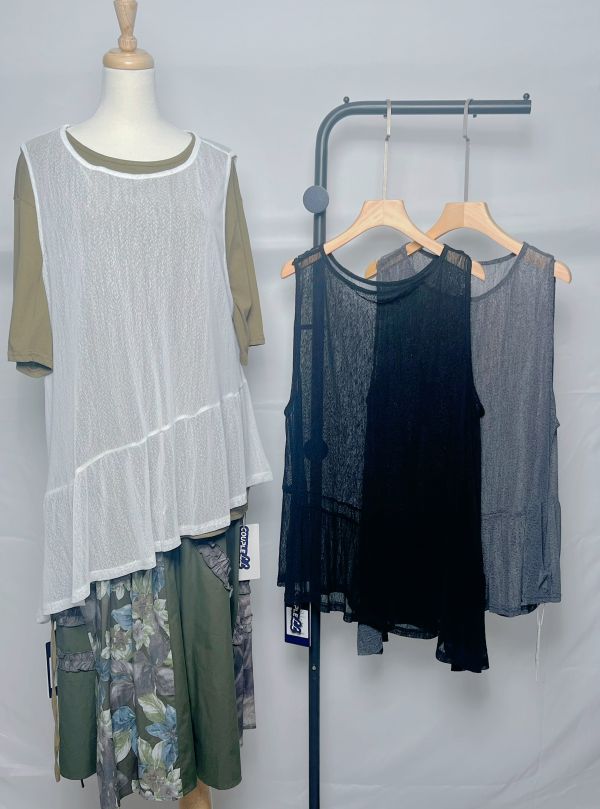 網紗疊穿背心 網紗背心、疊穿背心、多層次穿搭單品、百搭內搭上衣、時尚網紗單品