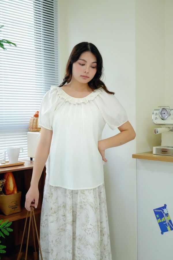 元氣滿滿棉麻上衣 夏日透氣上衣、元氣感穿搭、清新棉麻風、日系風格上衣
