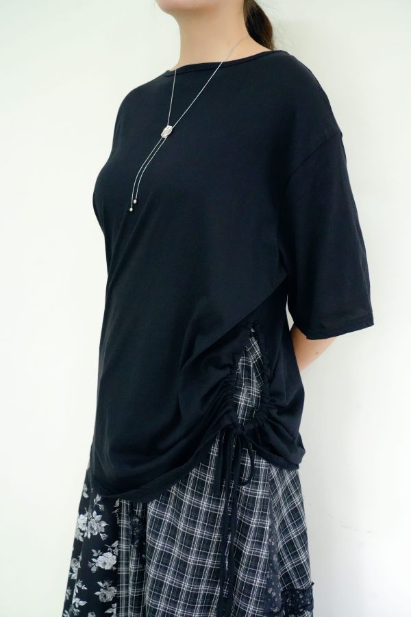 寬鬆落肩不簡單T 寬鬆T恤、落肩T恤、不簡單T、基本款T恤升級、極簡風上衣、日常穿搭T恤