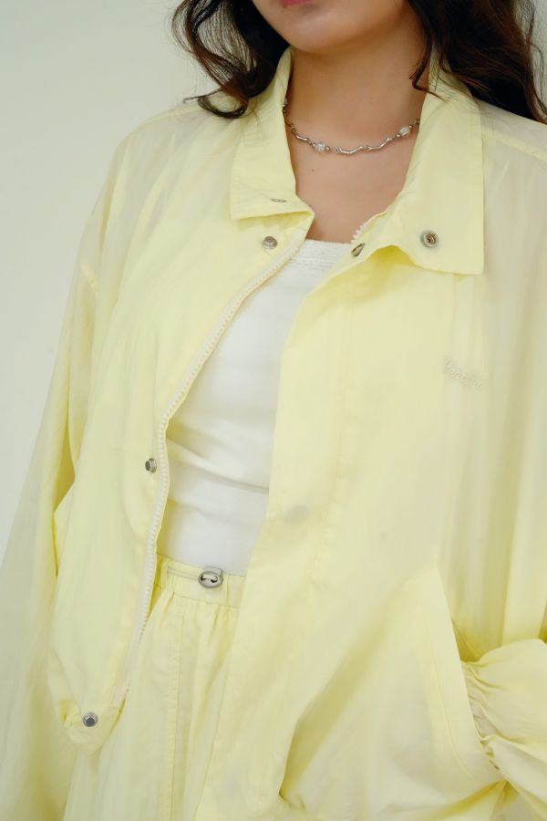 天絲抽繩防曬套裝 天絲防曬套裝、抽繩防曬服、夏季防曬服裝、天絲休閒套裝、防曬機能服、舒適防曬套裝、女生防曬服推薦、戶外防曬服