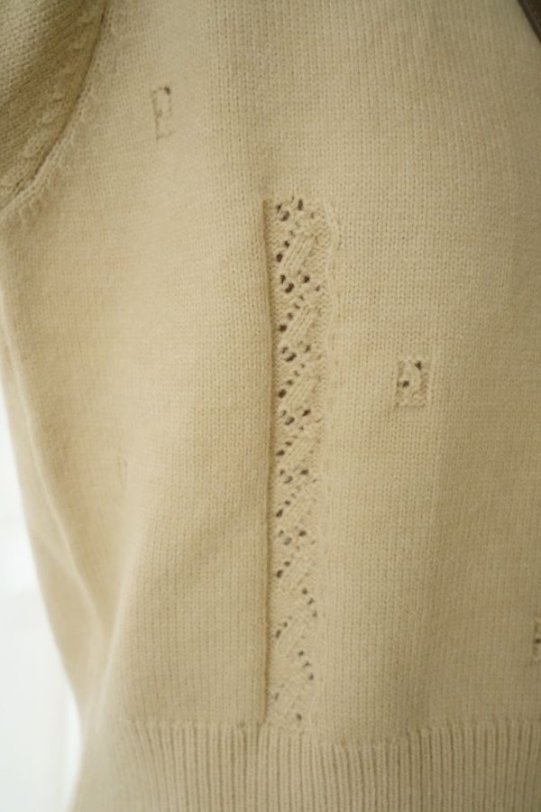 日系麻花針織圓領毛衣 麻花毛衣、圓領針織、日系毛衣、百搭毛衣、秋冬針織、舒適上衣、女裝毛衣、日系穿搭、休閒毛衣、氣質針織