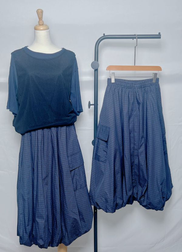 日和格紋花苞裙 花苞裙推薦、日系格紋裙、文青風長裙、自然系穿搭單品、約會穿搭裙子