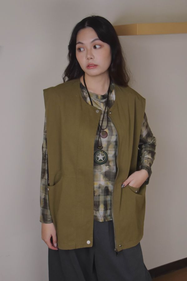 over line無畏界線工裝背心 