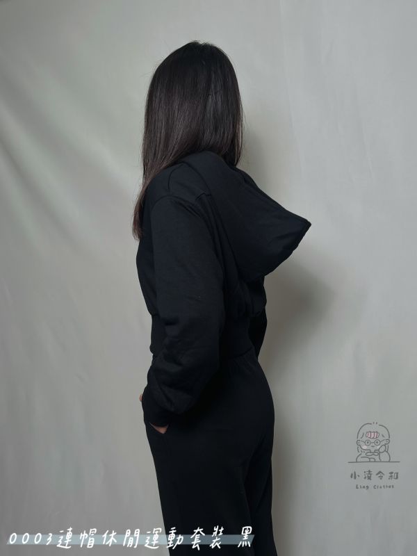 連帽休閒運動套裝 運動套裝、連帽套裝、日系休閒服、棉質套裝、舒適運動服、百搭套裝、女裝運動套裝、休閒套裝、日系穿搭、居家運動服