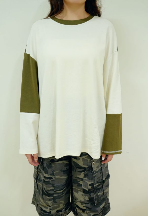 拼藝撞色長袖上衣 撞色長袖上衣, 拼接上衣, 長袖上衣女, 設計感上衣, 日常百搭上衣, 拼色長袖, 休閒長袖T, 顯瘦上衣, 秋冬上衣, 潮流拼接上衣