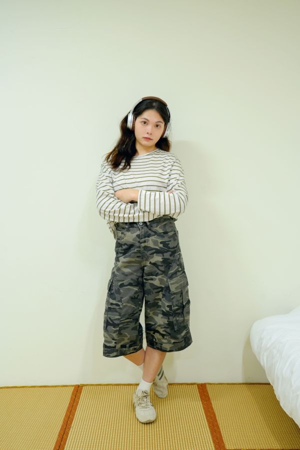 日常迷彩風七分褲 迷彩七分褲, 迷彩褲, 七分褲男, 七分褲女, 休閒七分褲, 軍風迷彩褲, 迷彩休閒褲, 七分褲, 日常穿搭褲款, 透氣七分褲