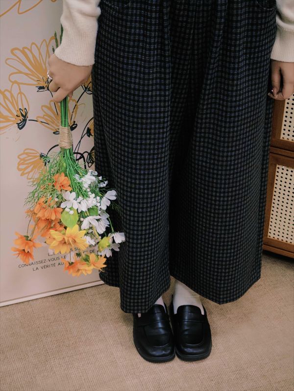 有格調的日系格紋褲 