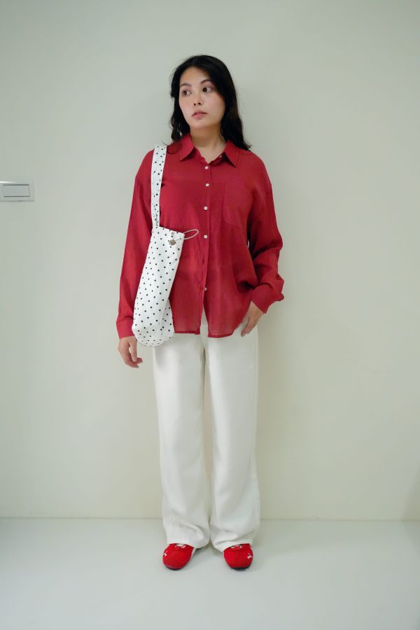 波點蘋果小貓刺繡肩背包 波點包、刺繡包、小貓包、肩背包、托特包、文青包、可愛包包、蘋果包、日系包包、氣質肩背包、少女包、百搭包包、上課包、出遊包、可愛刺繡肩背包、小貓刺繡包