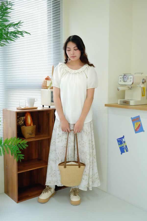 元氣滿滿棉麻上衣 夏日透氣上衣、元氣感穿搭、清新棉麻風、日系風格上衣