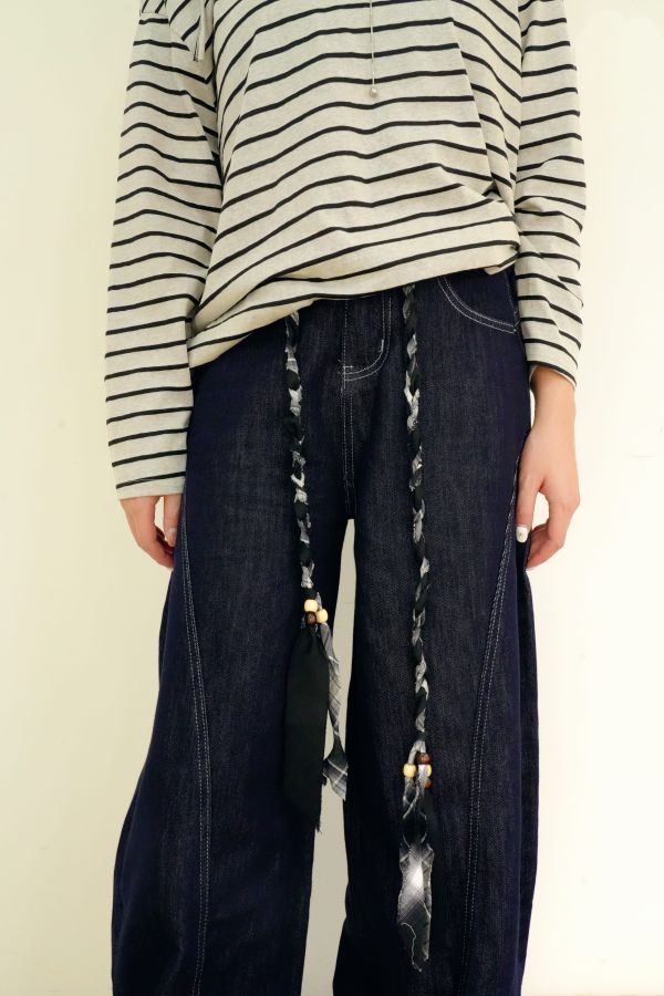 布織拼格腰鏈 布織腰鏈, 拼格腰鏈, 時尚腰鏈, 百搭腰鏈, 潮流配飾, 裝飾腰鏈, 女生腰鏈, 層次感配件, 腰部造型, 日常搭配腰鏈