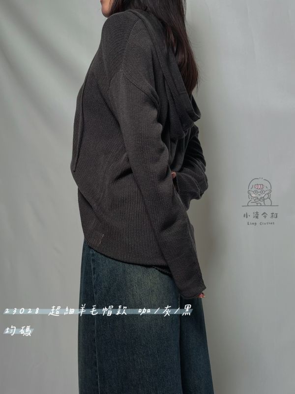 超細羊毛帽款 羊毛帽衫、羊毛連帽上衣、超細羊毛、保暖上衣、日系帽款、長袖帽衫、秋冬穿搭、日系服飾、柔軟羊毛衫、極簡風