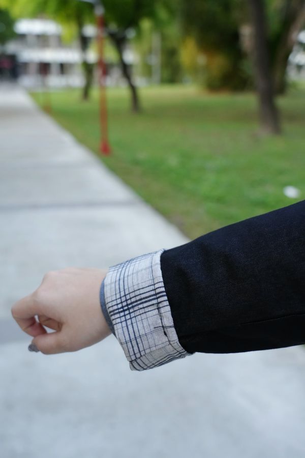 圓領韓系外套 韓系外套、圓領外套、短版外套、韓系穿搭、氣質外套、百搭上衣、秋冬外套、極簡風服飾、女裝外套、韓系時尚