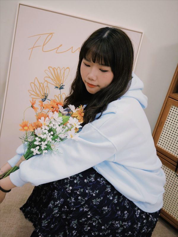 格紋綁帶可愛層次帽Ｔ 