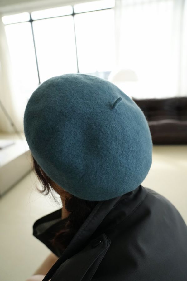 羊毛貝蕾帽 羊毛貝蕾帽、法式貝蕾帽、保暖貝蕾帽、秋冬帽子、羊毛帽、時尚帽、文青帽、法式穿搭、百搭貝蕾帽、女士帽、優雅帽款、羊毛配件
