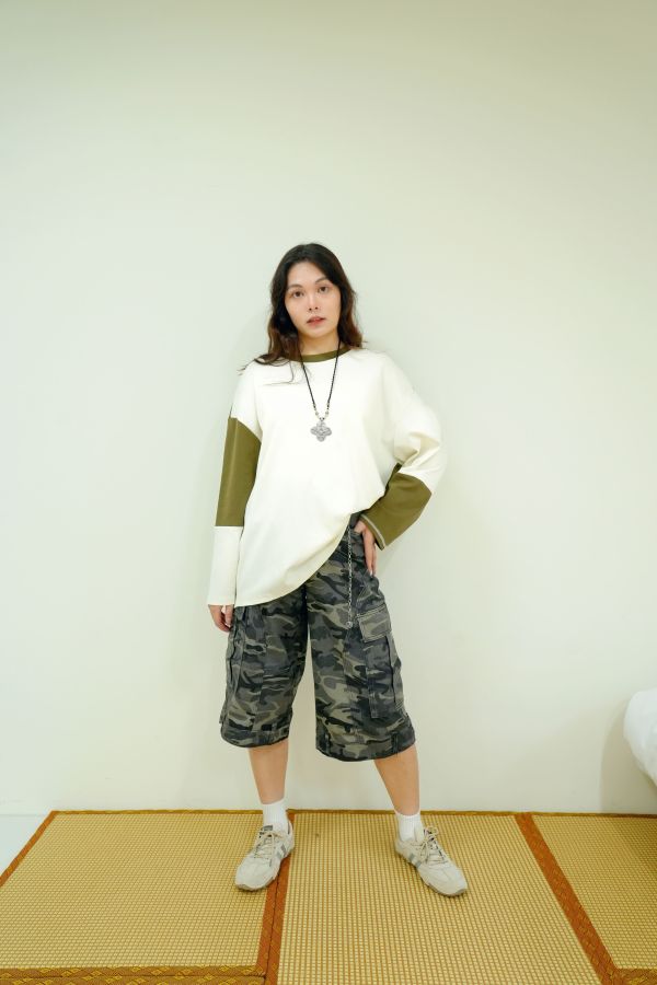 拼藝撞色長袖上衣 撞色長袖上衣, 拼接上衣, 長袖上衣女, 設計感上衣, 日常百搭上衣, 拼色長袖, 休閒長袖T, 顯瘦上衣, 秋冬上衣, 潮流拼接上衣