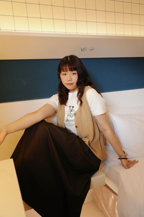 溫柔婉約壓摺長裙 壓摺長裙、日系長裙、百搭長裙、氣質裙、長裙女裝、日系穿搭、秋冬長裙、輕盈長裙、彈性長裙、婉約裙款