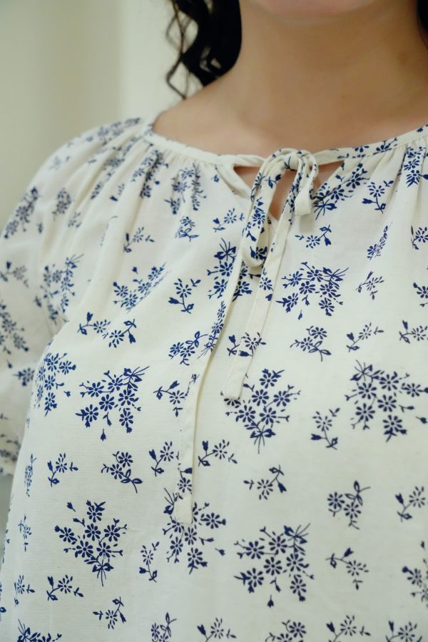 日暮田園衫 文青上衣、日系襯衫、日暮田園衫、自然系穿搭、棉麻上衣女、溫柔風穿搭、日系風格女裝