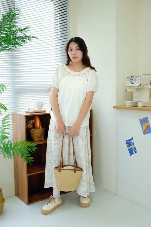 元氣滿滿棉麻上衣 夏日透氣上衣、元氣感穿搭、清新棉麻風、日系風格上衣