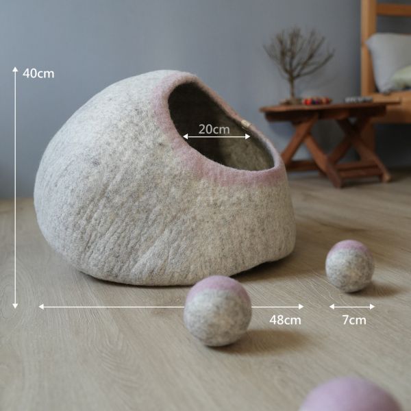 羊毛氈寵物窩 | 送逗貓球 羊毛氈, 手工羊毛氈, 羊毛氈製品, 紐西蘭羊毛,公平貿易商品,手作,禮物,貓屋,寵物窩