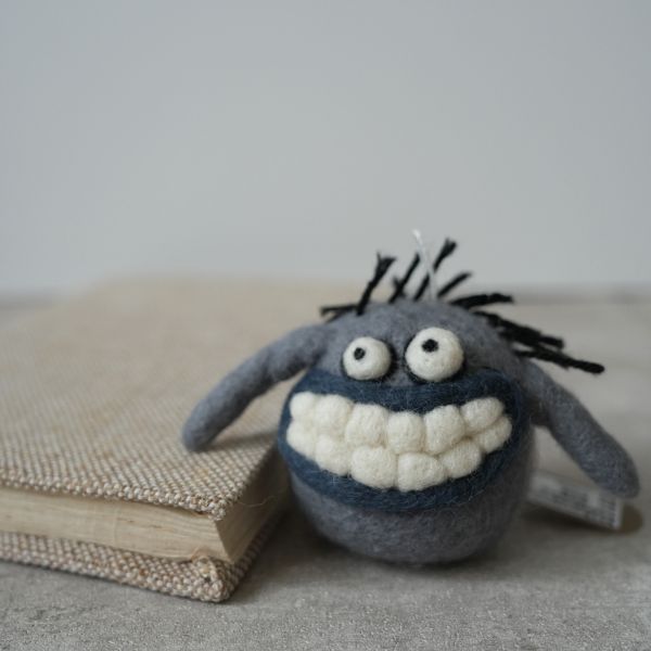 羊毛氈偶 | 牙霸Yaba 羊毛氈, 手工羊毛氈, 羊毛氈製品, 紐西蘭羊毛,公平貿易商品,手作,禮物