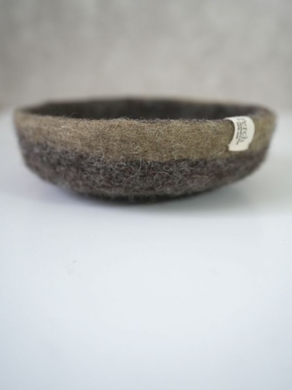 羊毛氈容器 羊毛氈容器, 羊毛氈收納, 手工羊毛氈, 羊毛氈製品, 紐西蘭羊毛,公平貿易商品,手作,禮物