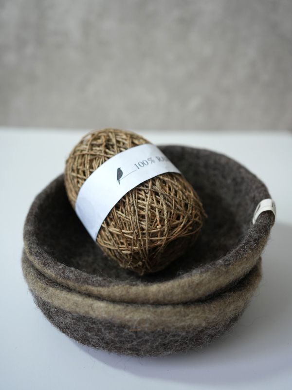 羊毛氈容器 羊毛氈容器, 羊毛氈收納, 手工羊毛氈, 羊毛氈製品, 紐西蘭羊毛,公平貿易商品,手作,禮物