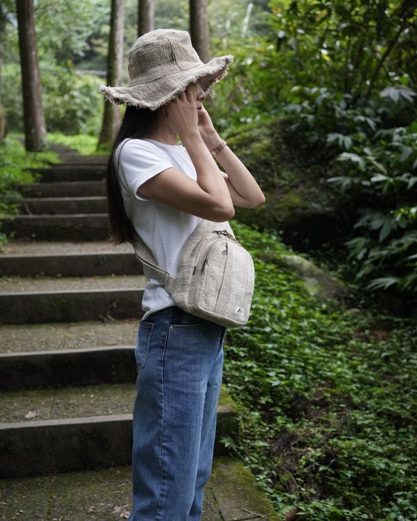 多夾層斜背包 背包,Backpack,手工背包,尼泊爾背包,公平貿易,環保