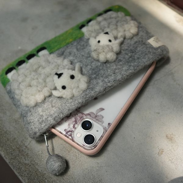 羊毛氈收納袋 | 立體綿羊 羊毛氈容器, 羊毛氈收納, 手工羊毛氈, 羊毛氈製品, 紐西蘭羊毛,公平貿易商品,手作,禮物