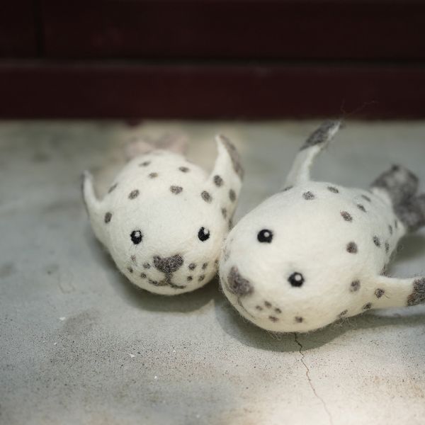 羊毛氈偶 | 海豹 保育類、羊毛氈, 手工羊毛氈, 羊毛氈製品, 紐西蘭羊毛,公平貿易商品,手作,禮物