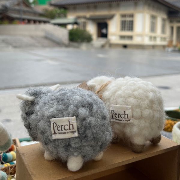 羊毛氈捲捲羊 羊毛氈, 羊毛氈, 手工羊毛氈, 羊毛氈製品, 紐西蘭羊毛,公平貿易商品,手作,禮物