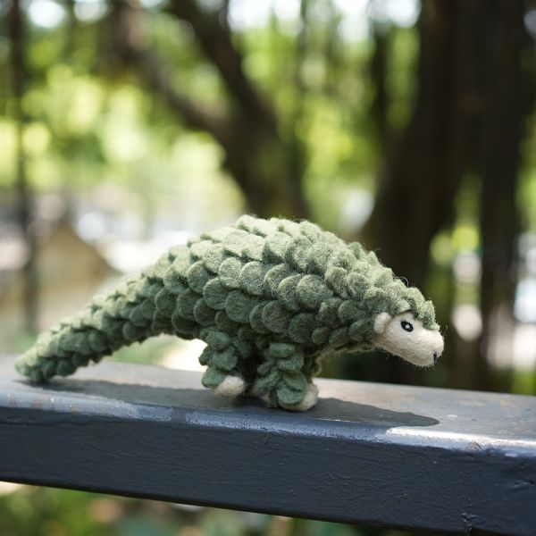 羊毛氈偶 | 穿山甲 保育類、羊毛氈, 手工羊毛氈, 羊毛氈製品, 紐西蘭羊毛,公平貿易商品,手作,禮物