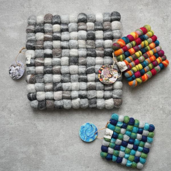 羊毛氈隔熱墊 |  畫家渲染系列 羊毛氈, 手工羊毛氈, 羊毛氈製品, 紐西蘭羊毛,公平貿易,手作,禮物,馬卡龍