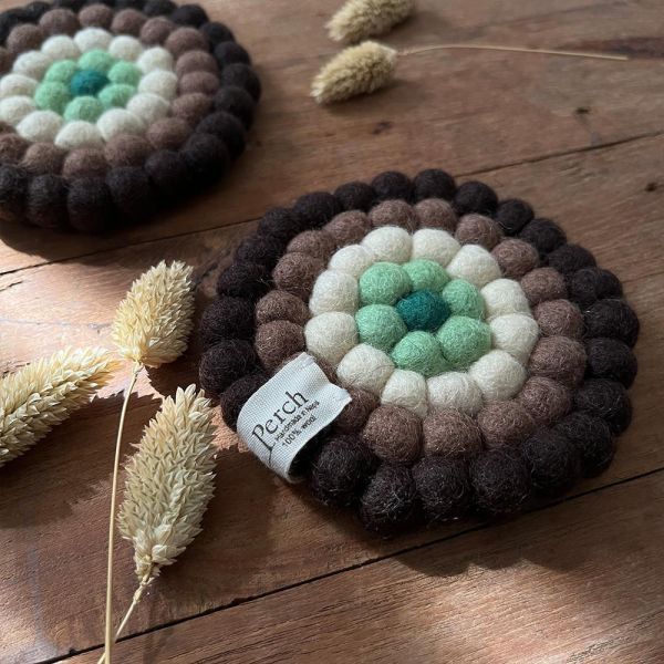 羊毛氈隔熱墊 |  橙花  秋木 羊毛氈, 手工羊毛氈, 羊毛氈製品, 紐西蘭羊毛,公平貿易,手作,禮物,馬卡龍