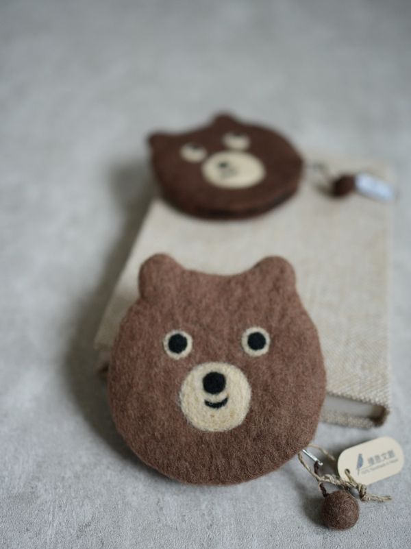 羊毛氈收納包 | 熊熊 零錢包, 羊毛氈收納, 手工羊毛氈, 羊毛氈製品, 紐西蘭羊毛,公平貿易商品,手作,禮物