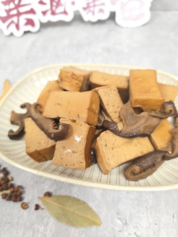 菇香嫩百頁(純素食) 素食滷味 素食百頁滷味  素食滷味真空包  素食滷味宅配