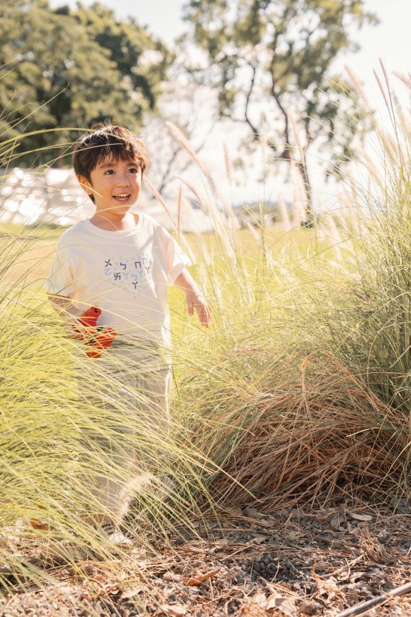 TALKOO 愛心說話衣(米)－台灣製造 愛心說話衣 , 台灣製童裝, 有機棉童裝, 學注音童裝, 學習遊戲衣服, 兒童語言學習T恤, 創意貼紙衣服, TALKOO 愛心衣, 白色童裝T恤, 3歲童裝, 4歲童裝, 5歲童裝, 6歲童裝, 7歲童裝, 8歲童裝, 親子互動童裝, 白色親子裝, 學注音衣服, 兒童創意衣服, 台灣製親子裝