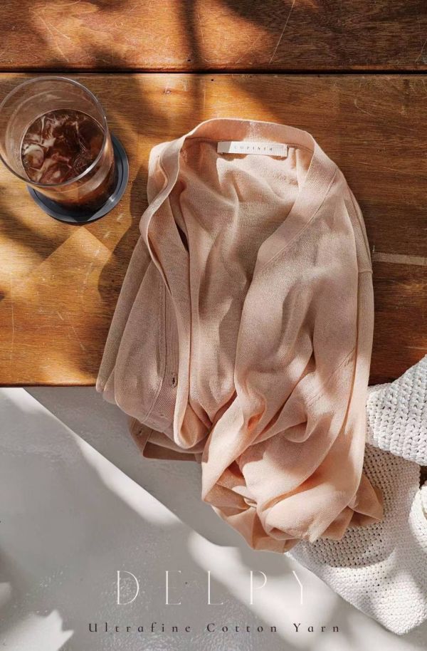 正韓超細緻空氣感開襟針織外套 正韓時尚穿搭,韓國時尚穿搭,正韓服飾,正韓衣服,正韓百搭服飾,正韓衣服穿搭,正韓百搭服飾,韓國服裝,韓國衣服,韓國服飾,正韓時尚休閒穿搭,韓國襯衫,正韓襯衫,正韓天絲羊毛荷葉襯衫