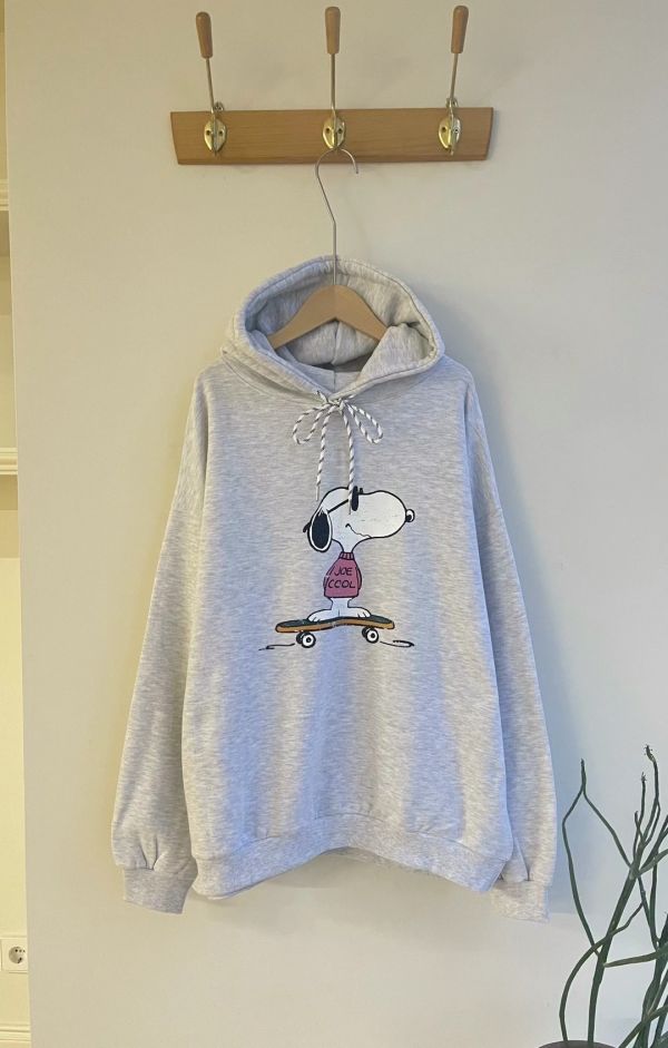 正韓百搭卡通圖長袖長版帽T 正韓時尚穿搭,韓國時尚穿搭,正韓服飾,正韓衣服,正韓百搭服飾,正韓衣服穿搭,正韓百搭服飾,韓國服裝,韓國衣服,韓國服飾,正韓時尚休閒穿搭,韓國時尚運動穿搭,正韓帽T,韓國帽T,正韓長袖上衣,韓國長袖上衣