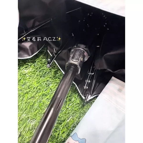 正版吉伊卡哇 口袋傘 雨傘 SNARIO三麗鷗,SNOOPY史努比,DISNEY迪士尼,MOOMIN嚕嚕米,宮崎駿,Pokemon寶可夢,Chiikawa 吉伊卡哇,Doraemon 哆啦A夢,MIFFY米菲.日本連線,日本代購,韓國連線,韓國代購,日本一番賞,TAKARA TOMY,環球影城