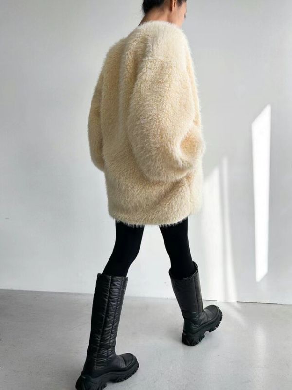 正韓時尚毛呢外套 正韓時尚穿搭,韓國時尚穿搭,正韓外套,正韓毛迷外套,正韓毛外套,正韓穿搭,正韓百搭時尚外套,韓國外套,韓國毛呢外套,韓國毛毛外套,韓國時尚毛呢外套