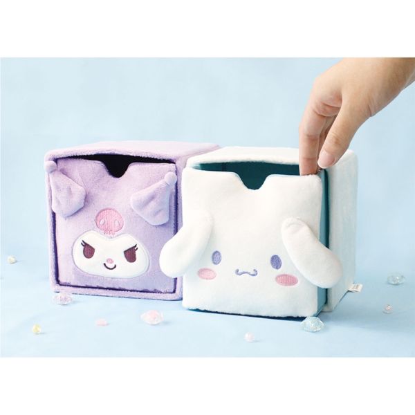 日本Sanrio三麗鷗 絨毛造型抽屜收納盒 SNARIO三麗鷗,SNOOPY史努比,DISNEY迪士尼,MOOMIN嚕嚕米,宮崎駿,Pokemon寶可夢,Chiikawa 吉伊卡哇,Doraemon 哆啦A夢,MIFFY米菲.日本連線,日本代購,韓國連線,韓國代購,日本一番賞,TAKARA TOMY,環球影城