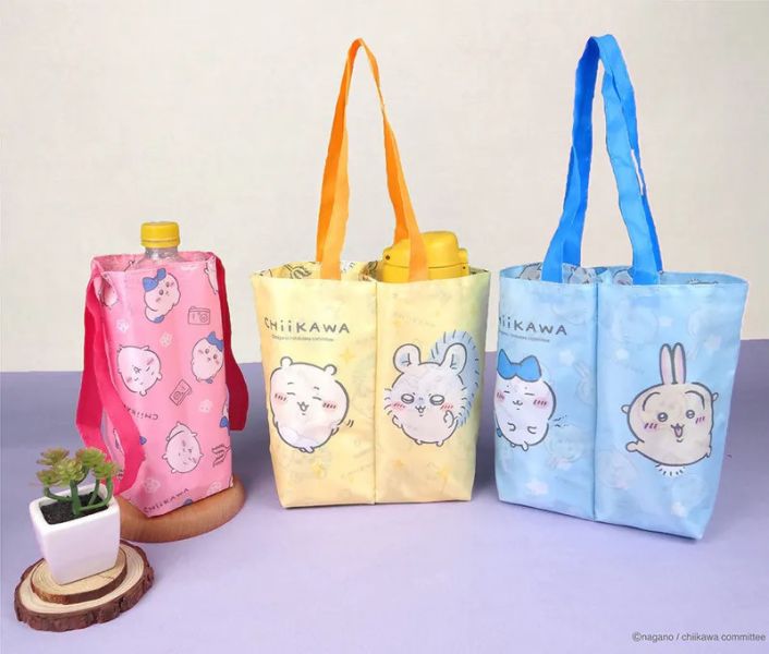 正版吉伊卡哇 翻轉兩用雙杯飲料提袋 SNARIO三麗鷗,SNOOPY史努比,DISNEY迪士尼,MOOMIN嚕嚕米,宮崎駿,Pokemon寶可夢,Chiikawa 吉伊卡哇,Doraemon 哆啦A夢,MIFFY米菲.日本連線,日本代購,韓國連線,韓國代購,日本一番賞,TAKARA TOMY,環球影城