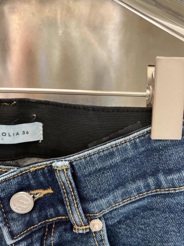 正韓小喇叭牛仔褲 正韓時尚穿搭,韓國時尚穿搭,正韓褲子,正韓牛仔褲,正韓牛仔長褲,正韓穿搭,正韓百搭長褲,正韓小喇叭牛仔褲,韓國褲子,韓國牛仔褲,韓國牛仔長褲,韓國小喇叭牛仔褲