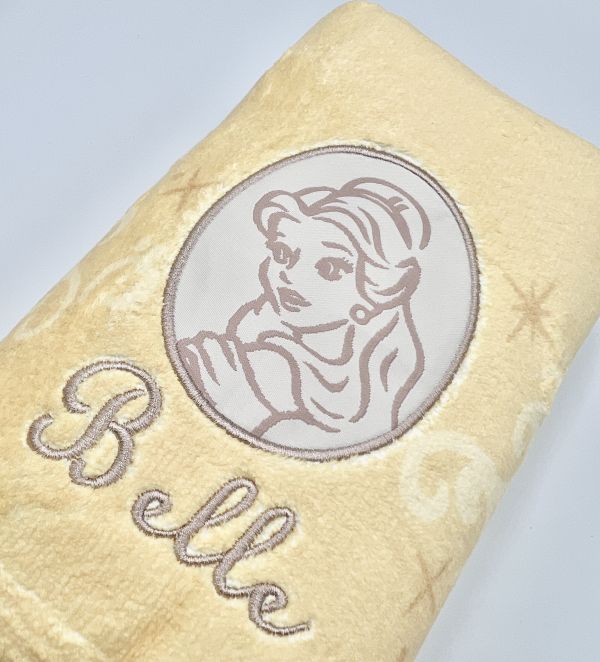 日本SKATER Disney迪士尼 吸水速乾連帽浴衣 SNARIO三麗鷗,SNOOPY史努比,DISNEY迪士尼,MOOMIN嚕嚕米,宮崎駿,Pokemon寶可夢,Chiikawa 吉伊卡哇,Doraemon 哆啦A夢,MIFFY米菲.日本連線,日本代購,韓國連線,韓國代購,日本一番賞,TAKARA TOMY,環球影城